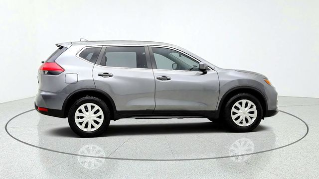 2017 Nissan Rogue FWD S - 23091262 - 3