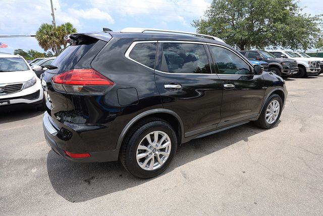 2017 NISSAN ROGUE FWD SV - 22460885 - 6