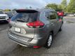 2017 Nissan Rogue FWD SV - 22928645 - 3