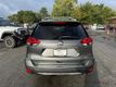 2017 Nissan Rogue FWD SV - 22928645 - 5