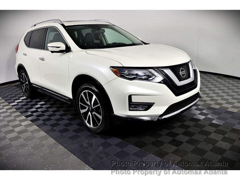 2017 NISSAN ROGUE ***NAVIGATION AND PANORAMIC SUNROOF*** - 22331987 - 6