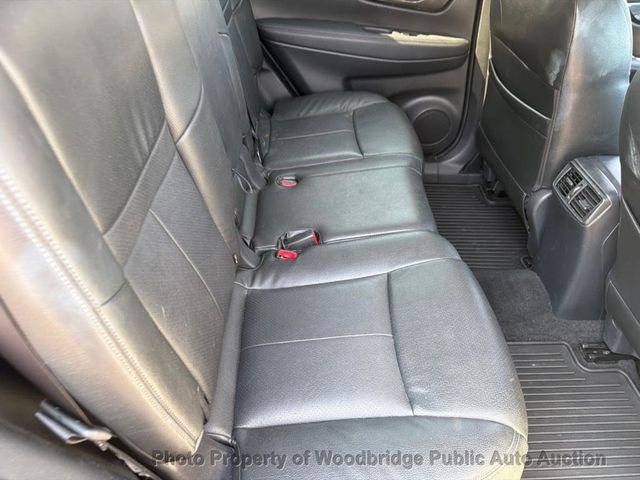 2017 Nissan Rogue S - 23059600 - 7