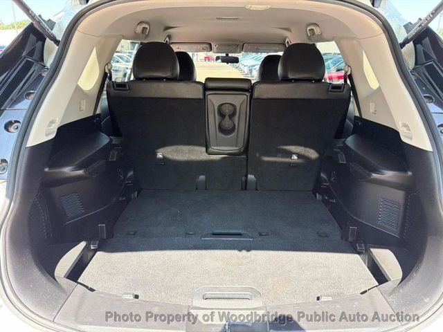 2017 Nissan Rogue S - 23059600 - 8
