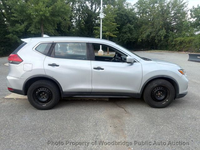 2017 Nissan Rogue S - 23063326 - 2