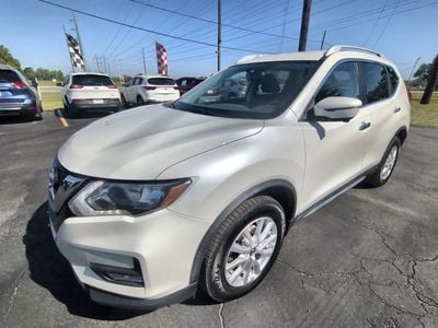 2017 Nissan Rogue - KNMAT2MV3HP505921