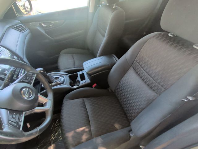 2017 Nissan Rogue S - 23027145 - 13