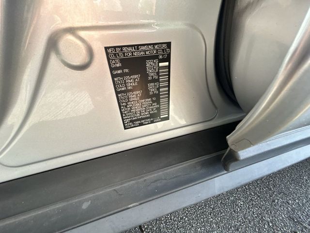 2017 Nissan Rogue S - 23027150 - 22