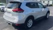 2017 Nissan Rogue S - 23027150 - 7