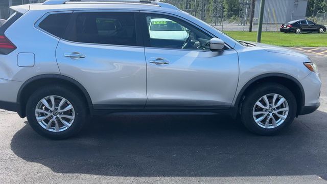 2017 Nissan Rogue S - 23027150 - 8