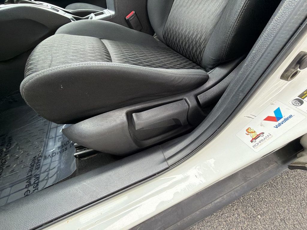 Nissan Rogue photo 13