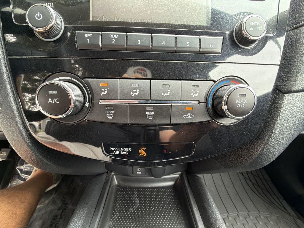 Nissan Rogue photo 19