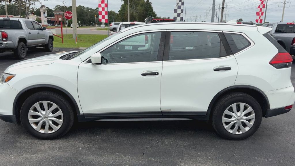 Nissan Rogue photo 5