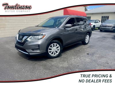 2017 NISSAN ROGUE