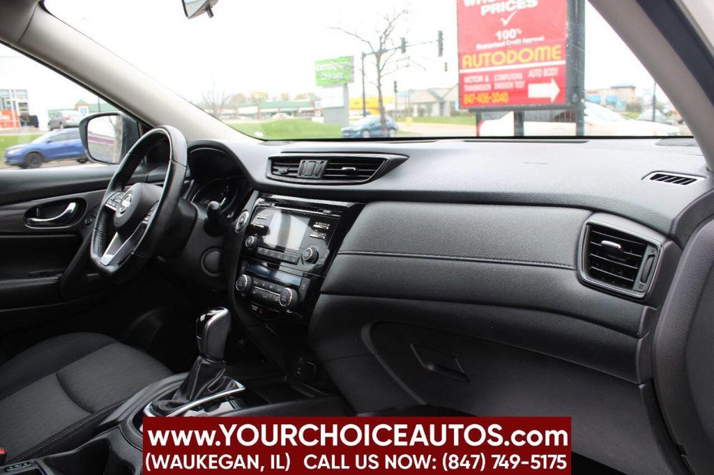2017 Nissan Rogue S 4dr Crossover - 22832210 - 11