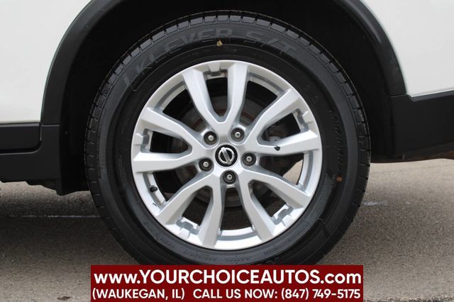 2017 Nissan Rogue S 4dr Crossover - 22832210 - 14