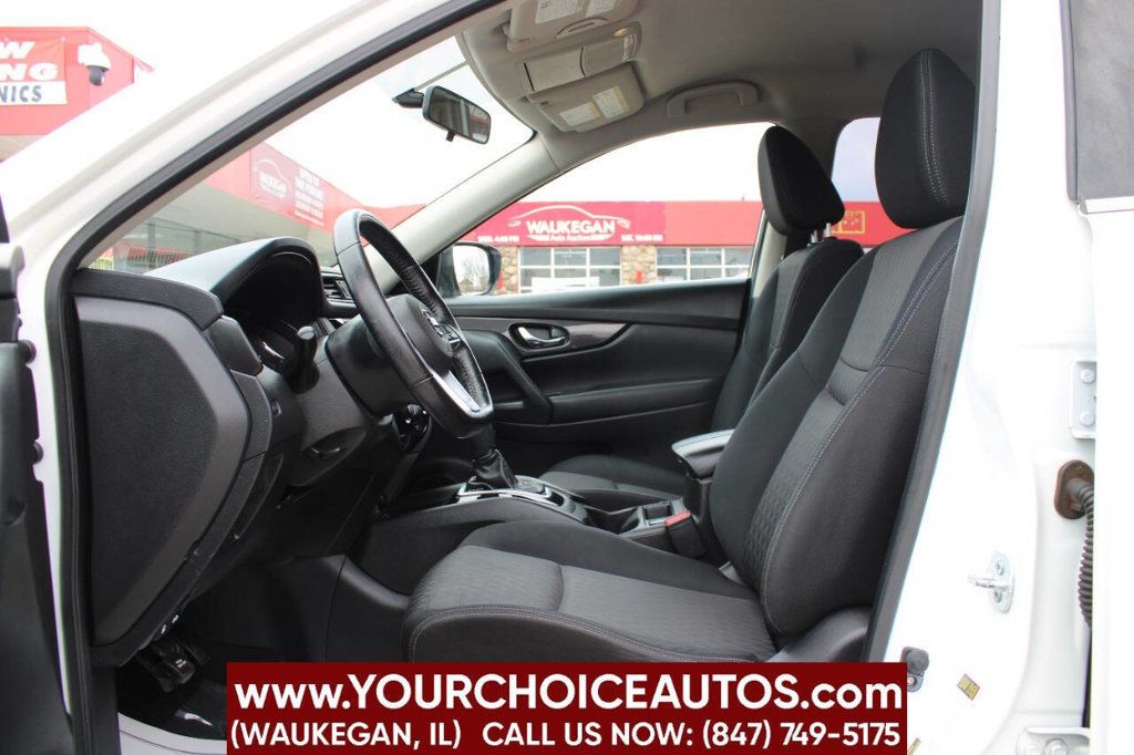 2017 Nissan Rogue S 4dr Crossover - 22832210 - 8