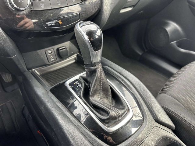 2017 Nissan Rogue S 4dr Crossover (midyear release) - 22992739 - 29