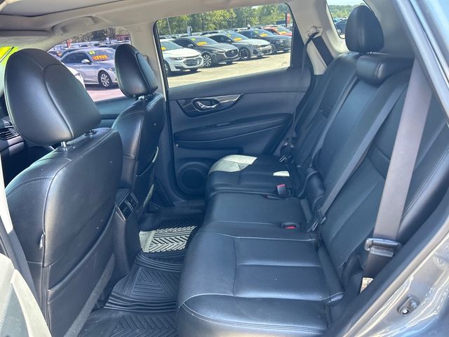 2017 Nissan Rogue SL - 23013403 - 6