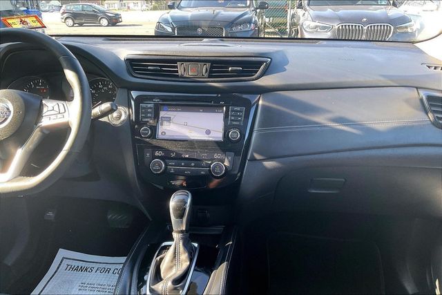 2017 Nissan Rogue SL - 23066054 - 24