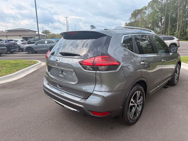 2017 Nissan Rogue SL - 23037159 - 10