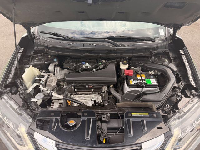 2017 Nissan Rogue SL - 23037159 - 13