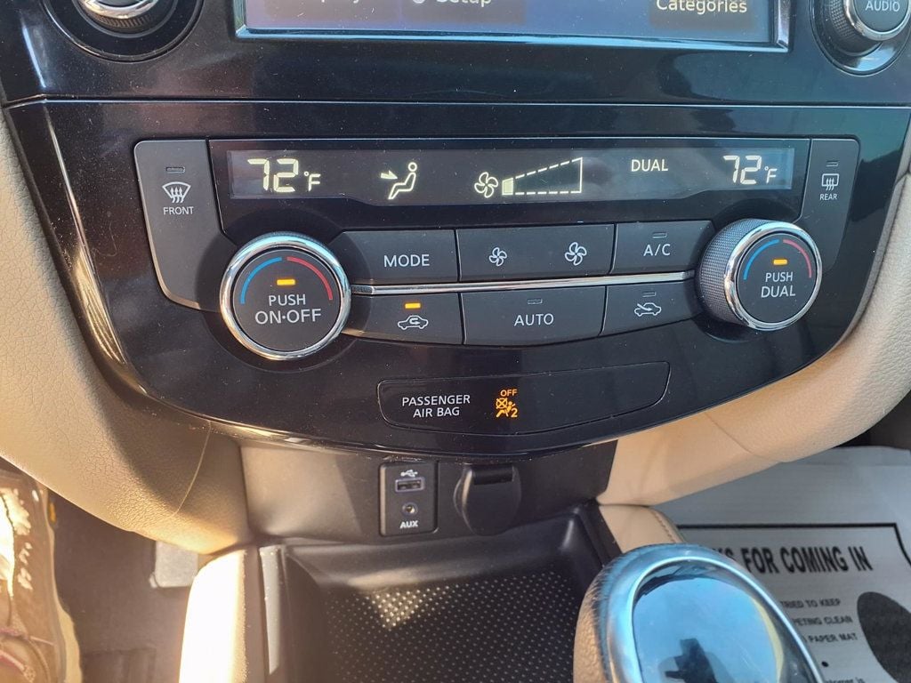 Nissan Rogue photo 13
