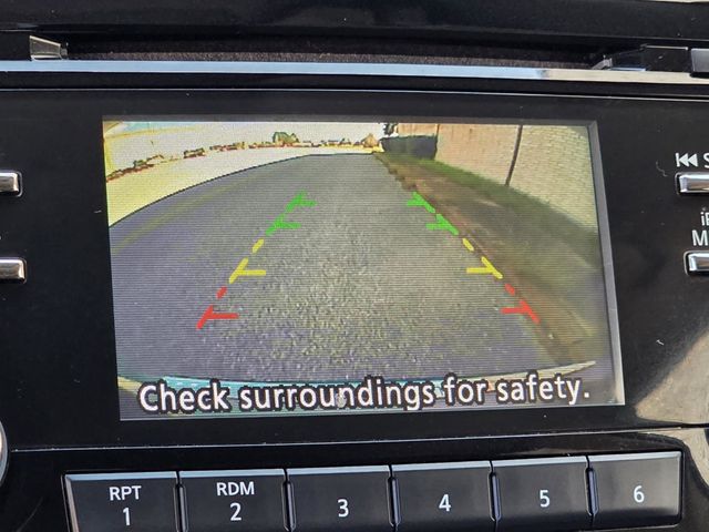 2017 Nissan Rogue SV - 23026702 - 12