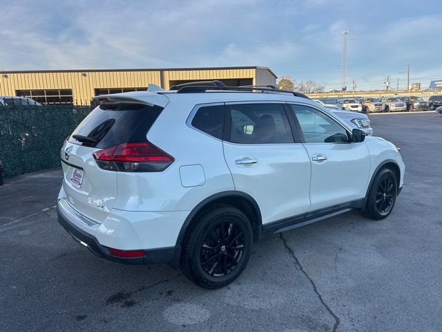 2017 Nissan Rogue SV - 22958596 - 3