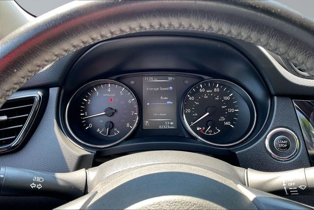 2017 Nissan Rogue SV - 23061409 - 22