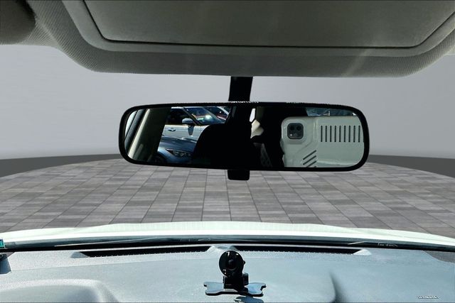 2017 Nissan Rogue SV - 23061409 - 33