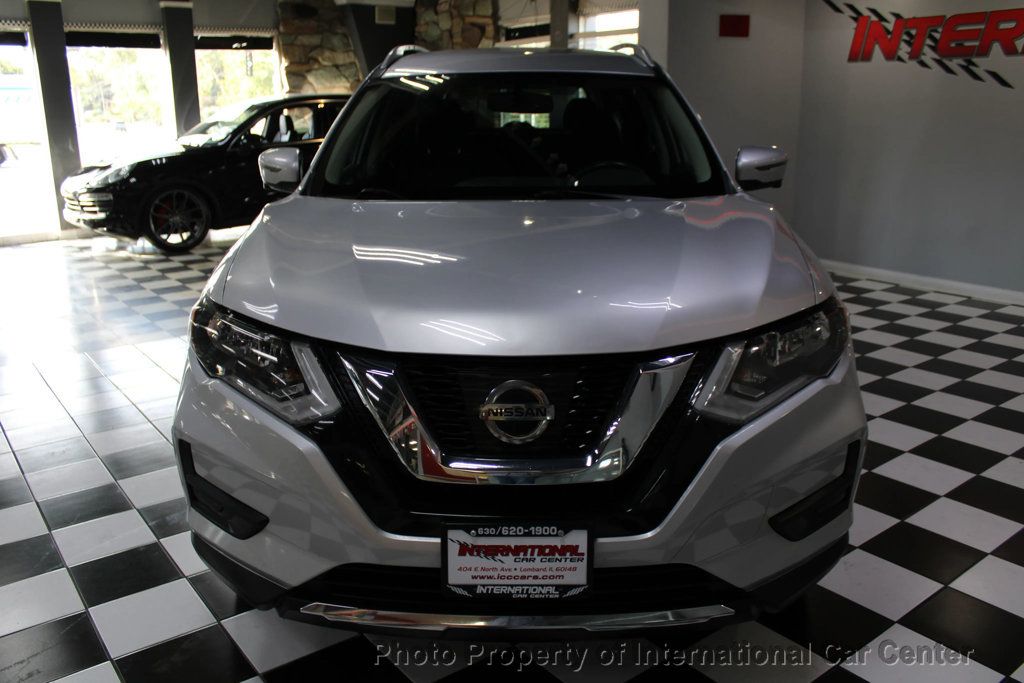 2017 Nissan Rogue SV (2017.5) Sport Utility 4D - 22927835 - 9