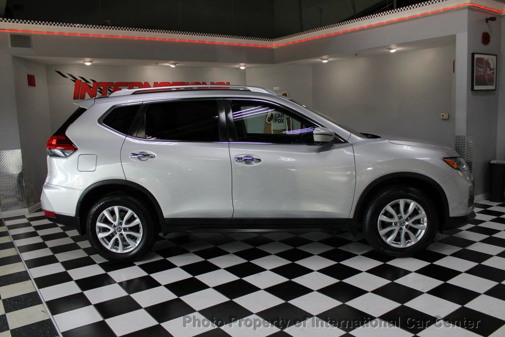 2017 Nissan Rogue SV (2017.5) Sport Utility 4D - 22927835 - 2