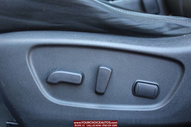 2017 Nissan Rogue SV 4dr Crossover - 22855339 - 13