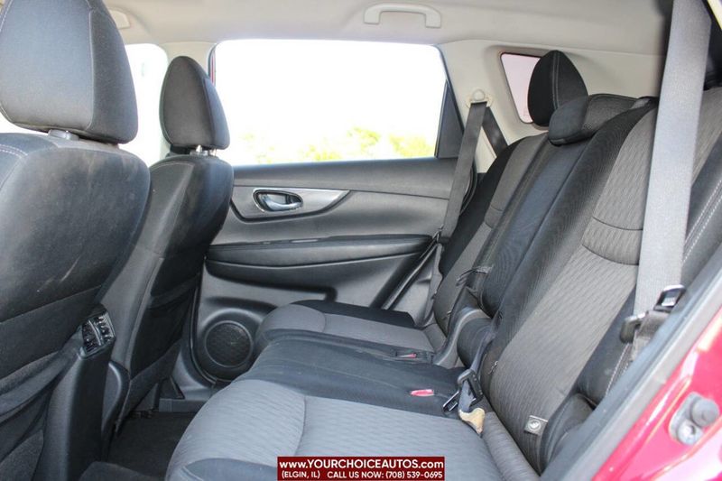 2017 Nissan Rogue SV 4dr Crossover - 22855339 - 16