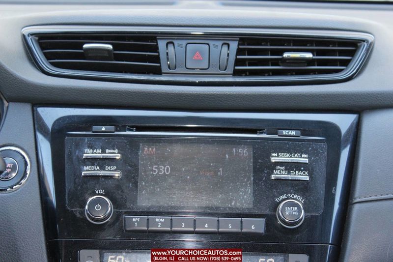 2017 Nissan Rogue SV 4dr Crossover - 22855339 - 24