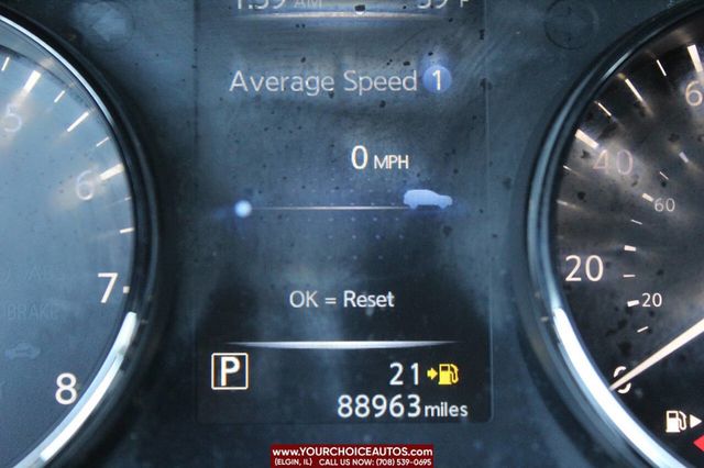 2017 Nissan Rogue SV 4dr Crossover - 22855339 - 31