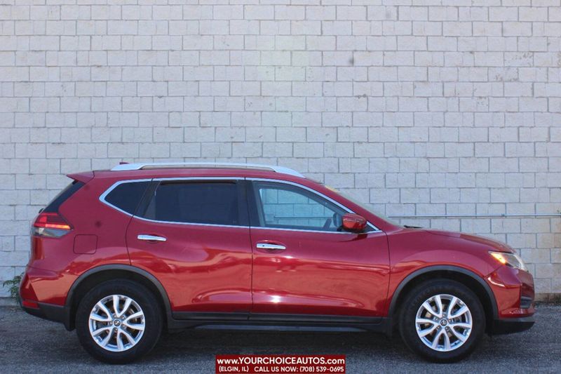 2017 Nissan Rogue SV 4dr Crossover - 22855339 - 5
