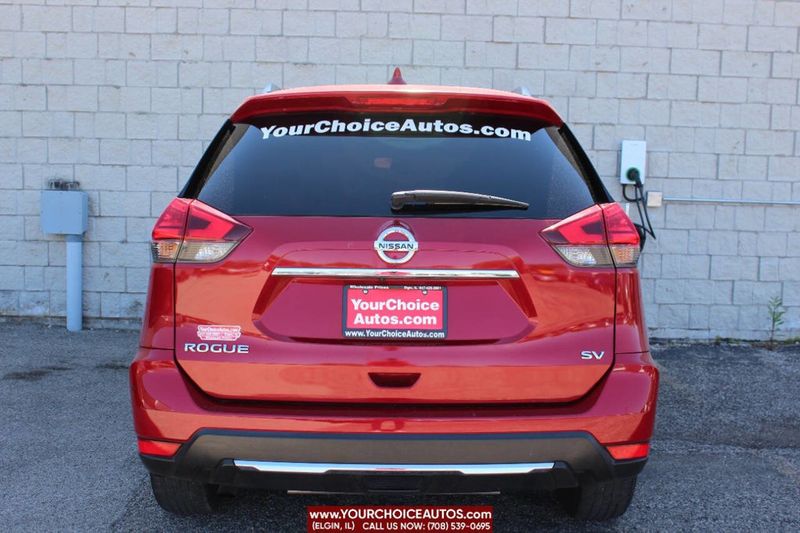 2017 Nissan Rogue SV 4dr Crossover - 22855339 - 7