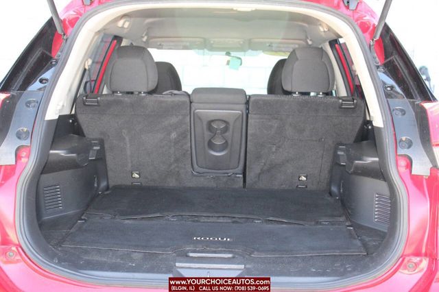 2017 Nissan Rogue SV 4dr Crossover - 22855339 - 8