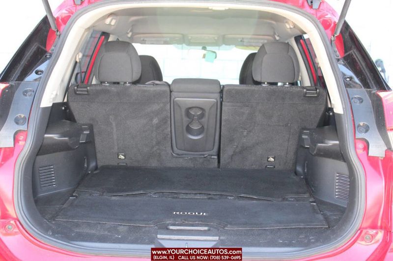 2017 Nissan Rogue SV 4dr Crossover - 22855339 - 8