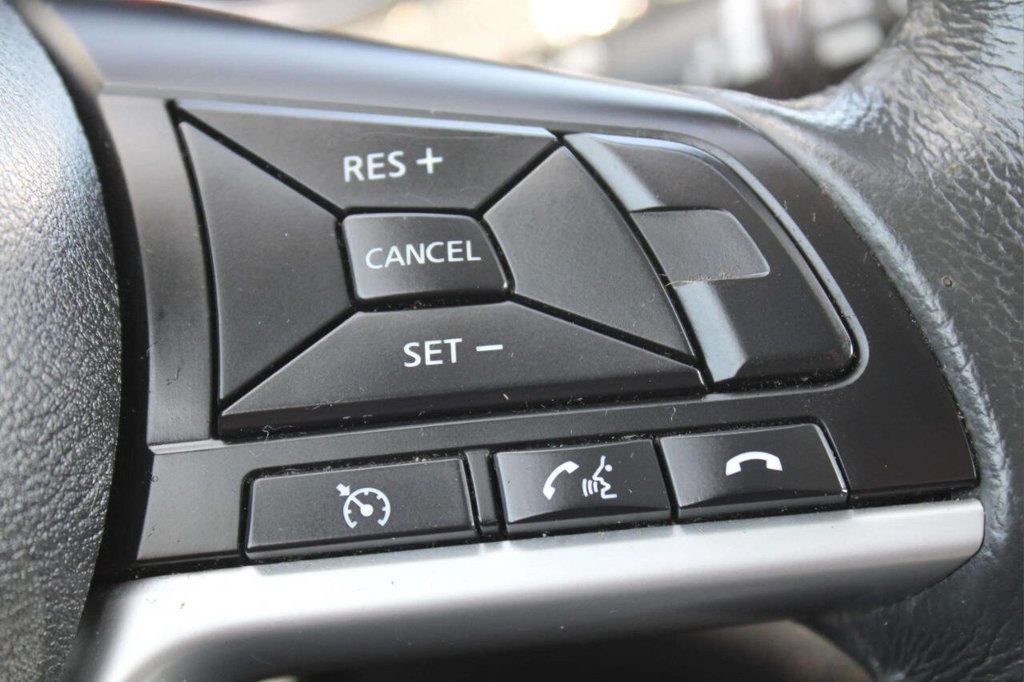 2017 Nissan Rogue SV AWD 4dr Crossover - 22926406 - 20
