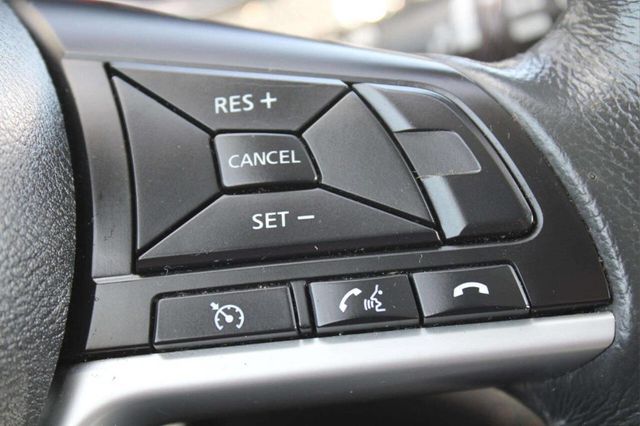 2017 Nissan Rogue SV AWD 4dr Crossover - 22926406 - 20