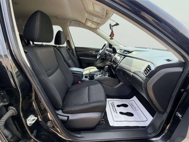 2017 Nissan Rogue SV AWD 4dr Crossover - 23030930 - 28
