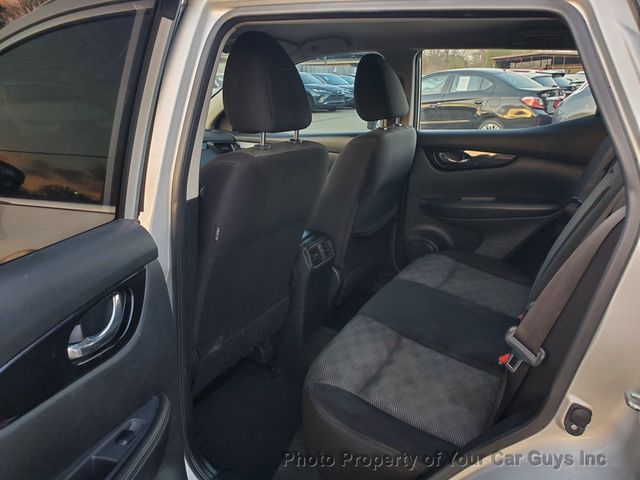 2017 Nissan Rogue Sport  - 22993672 - 19