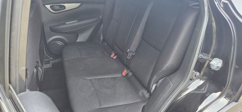 2017 Nissan Rogue Sport  - 23021721 - 14