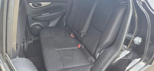 2017 Nissan Rogue Sport  - 23021721 - 14
