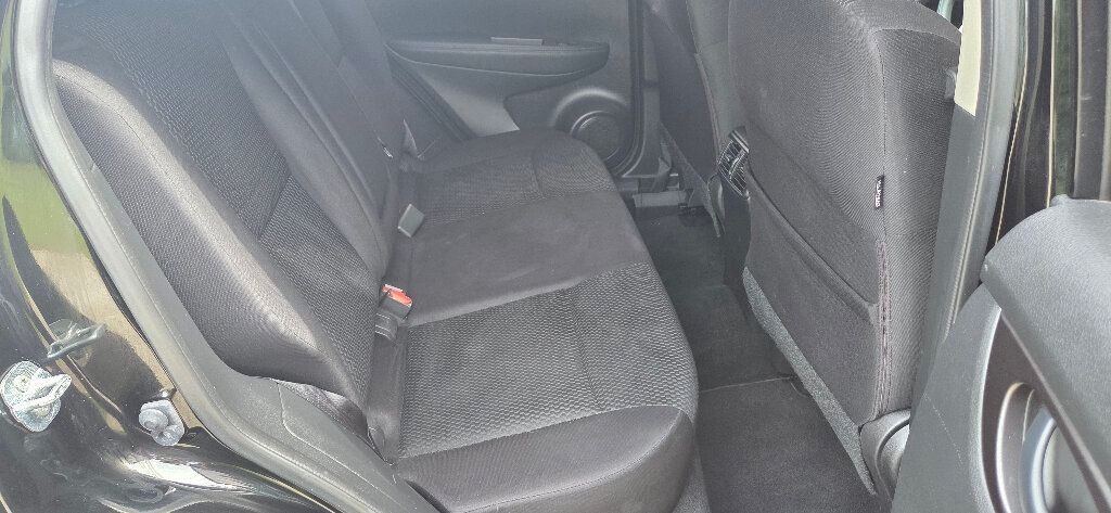 2017 Nissan Rogue Sport  - 23021721 - 17