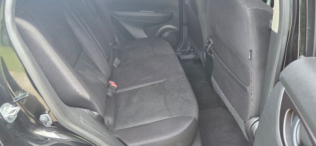 2017 Nissan Rogue Sport  - 23021721 - 17