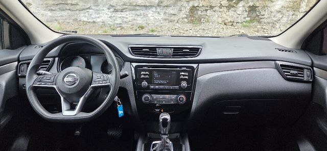 2017 Nissan Rogue Sport  - 23021721 - 22