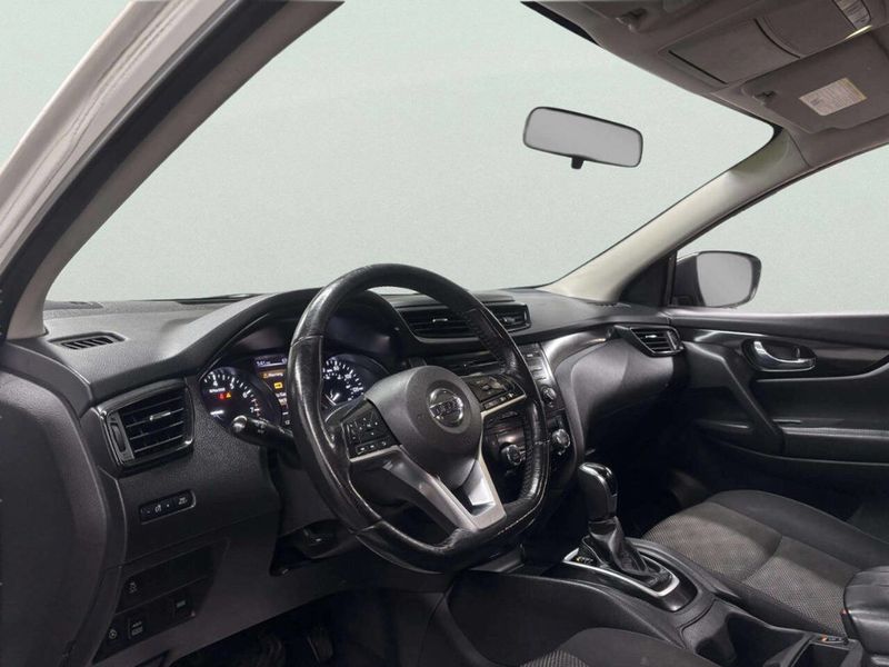 2017 Nissan Rogue Sport AWD SV - 22995194 - 10